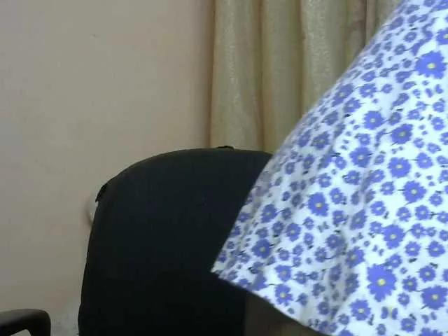 Offline Katty-12 on BongaCams