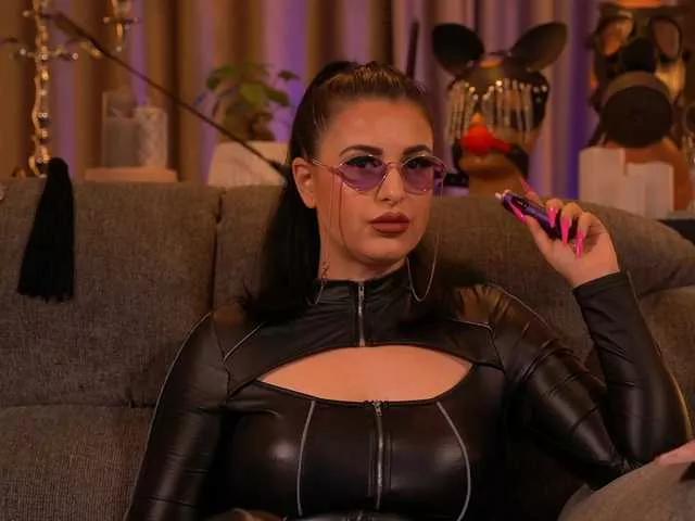 Freechat KellyKent on BongaCams