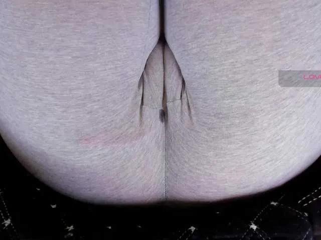 Offline Kira-Kell on BongaCams