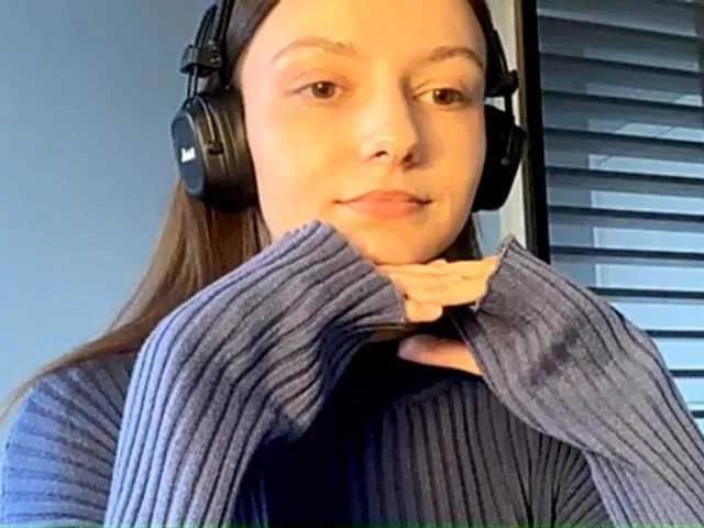 Offline KittieRusu on BongaCams