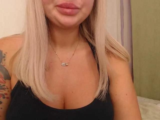 Offline Kotofeyka1 on BongaCams