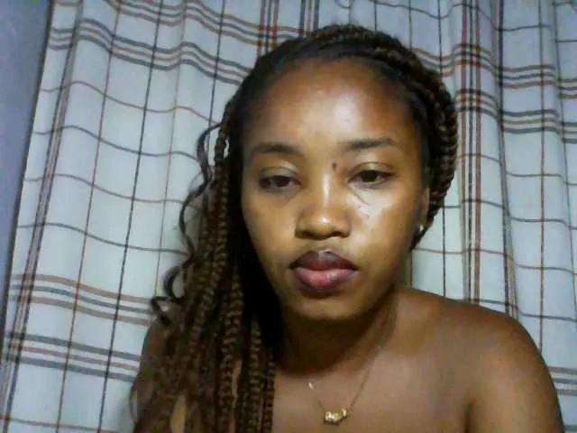 Offline kylie11 on BongaCams