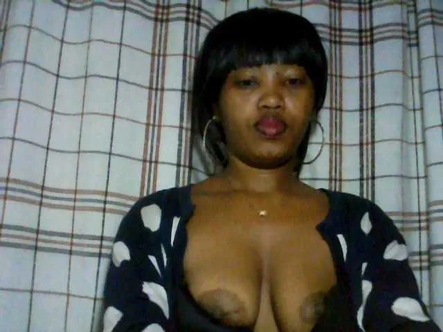 Offline kylie11 on BongaCams