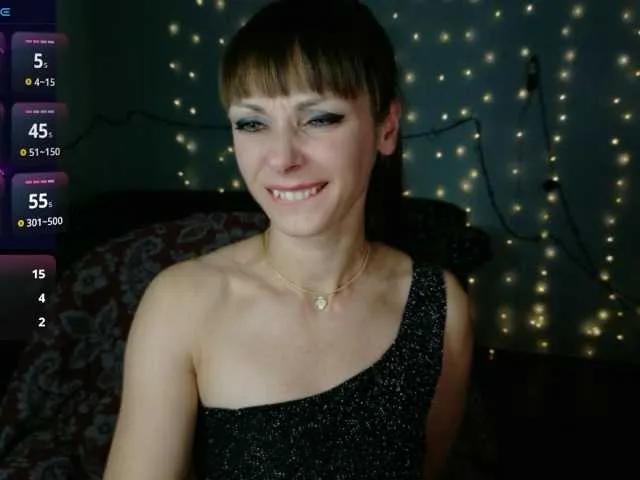 Freechat Lady-Caroline on BongaCams