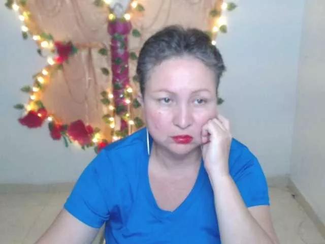 Offline LADYQUEEN520 on BongaCams