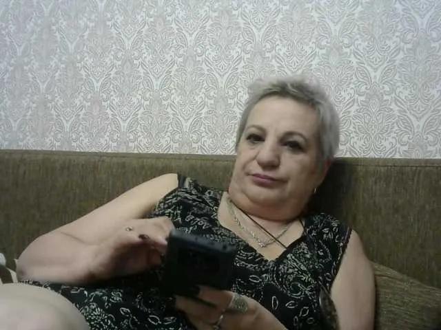 Offline lara45 on BongaCams