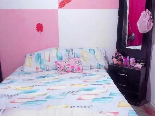 Offline larispark on BongaCams