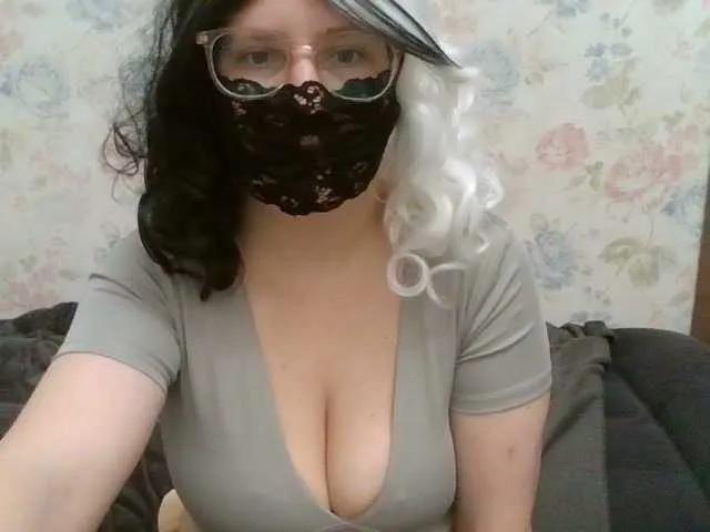 Offline Lilithaa on BongaCams