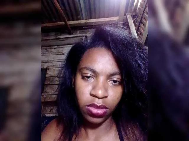 Offline Lillteblackgirl on BongaCams