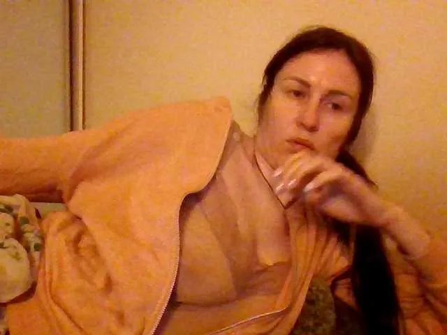 lily133 on BongaCams 