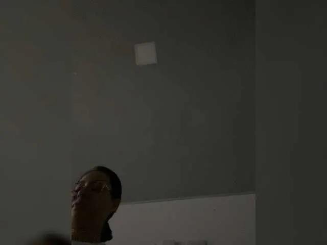 Offline LilyBratz on BongaCams