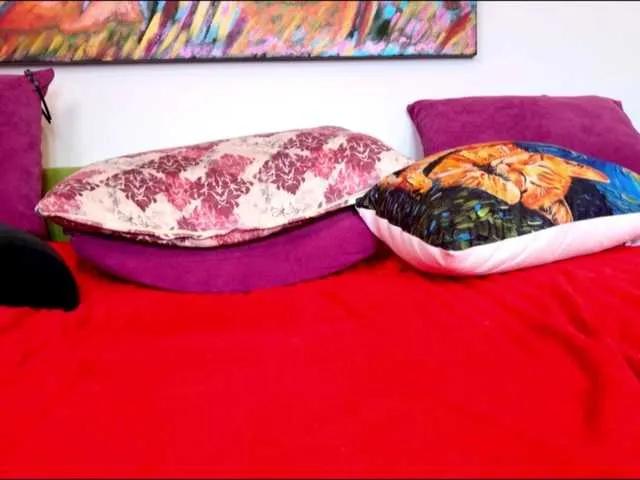 Freechat Lindalovesexy on BongaCams