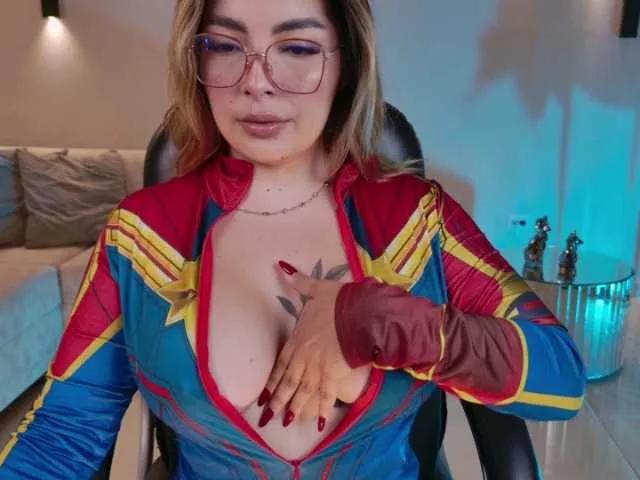 Offline LisaMonroe on BongaCams
