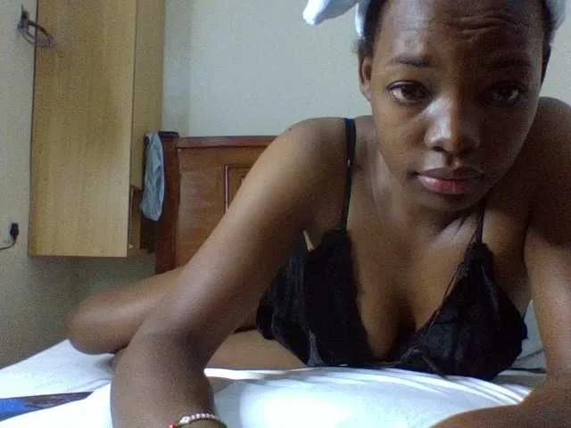 Freechat lovergal-01 on BongaCams