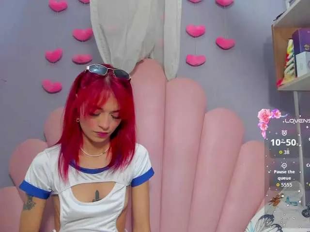 Offline LucyMiller on BongaCams