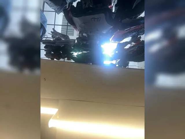 Freechat LunaBiely on BongaCams