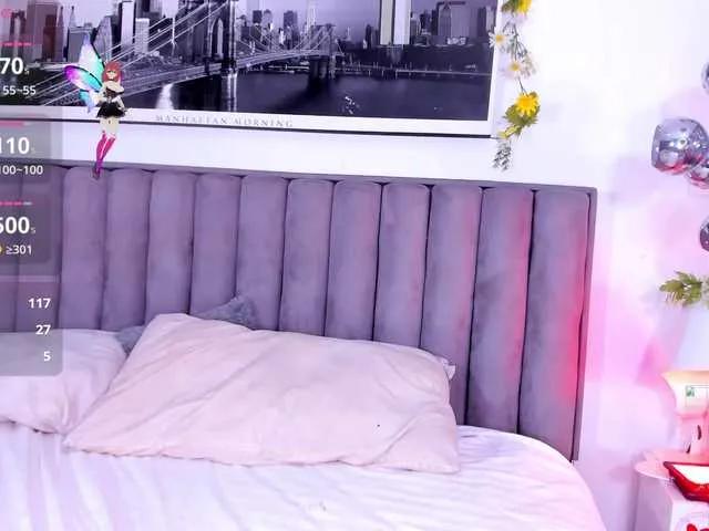 Offline MandyWester on BongaCams