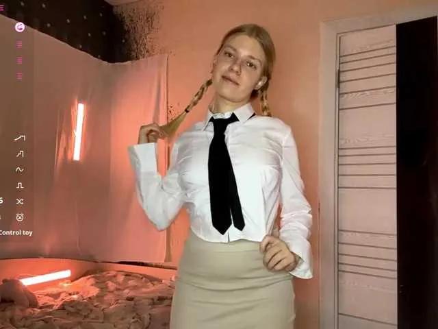 Offline MargueritaMusto on BongaCams