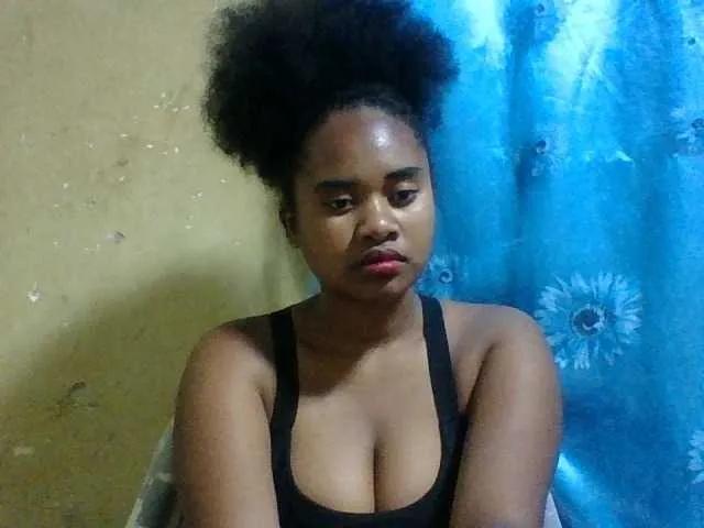 Offline Marie121 on BongaCams