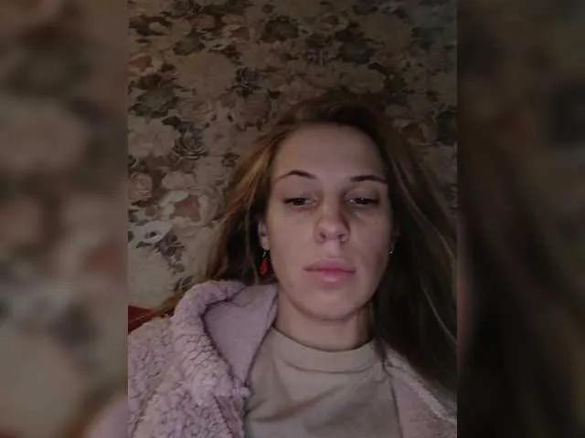 Offline Marina-9819 on BongaCams