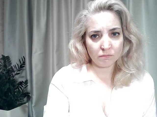 Offline mariska-kiska on BongaCams