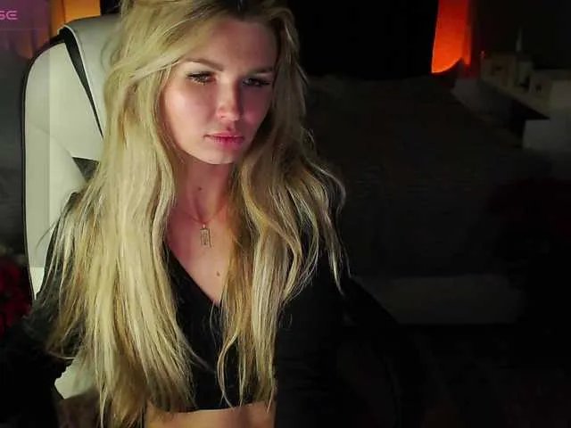 Offline Masha-Masha on BongaCams