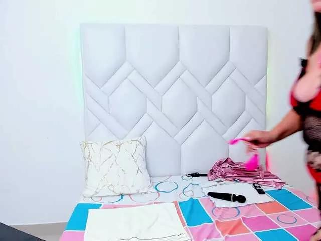 Freechat MatureNewbie on BongaCams