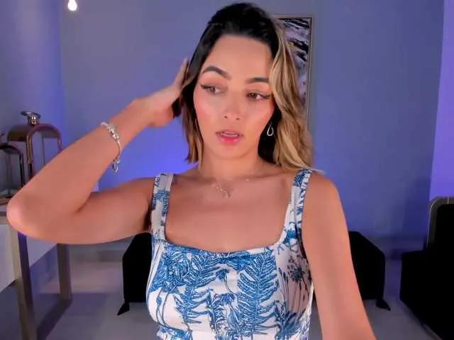 Freechat MelissaMoore on BongaCams