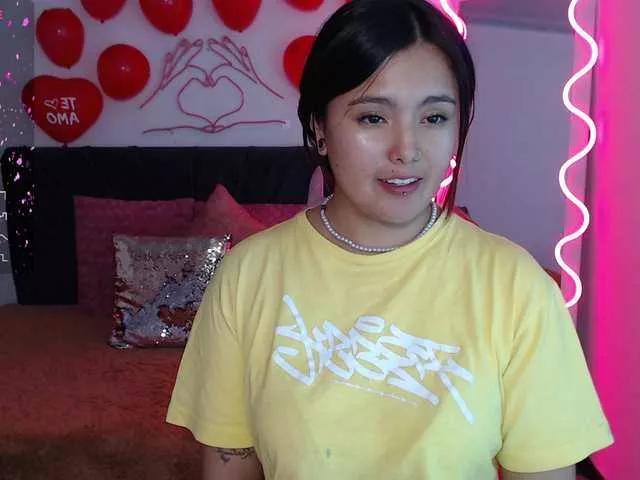 Offline Mellani-tay on BongaCams