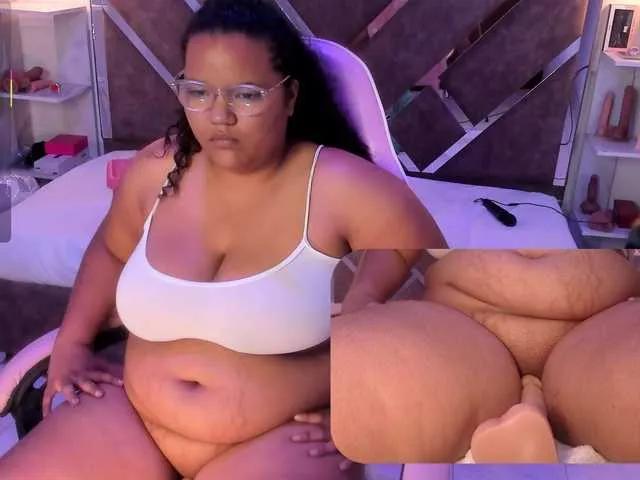 Freechat MhiaRey on BongaCams