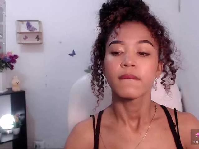 Freechat michell- on BongaCams