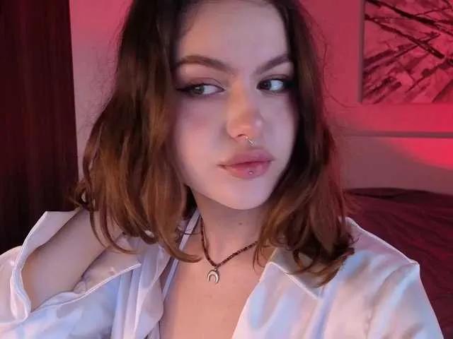 Offline MiraBelle on BongaCams