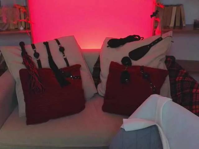 Avatar of MistressMarcelline