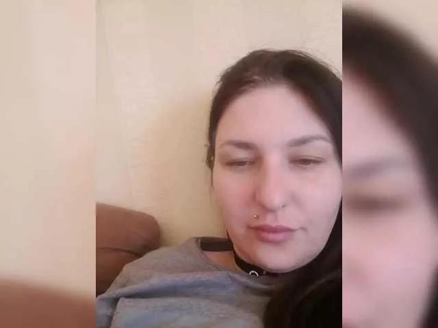 Offline MonicaMilf on BongaCams