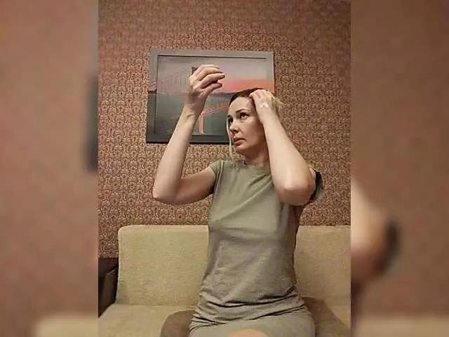 Offline Mozaika on BongaCams