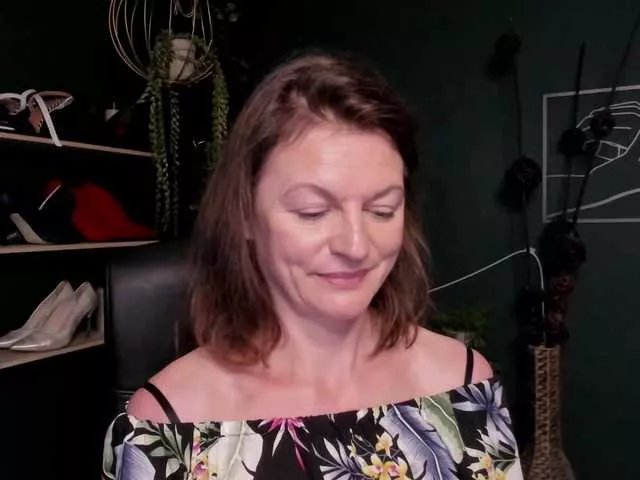 Freechat mrsVivian on BongaCams