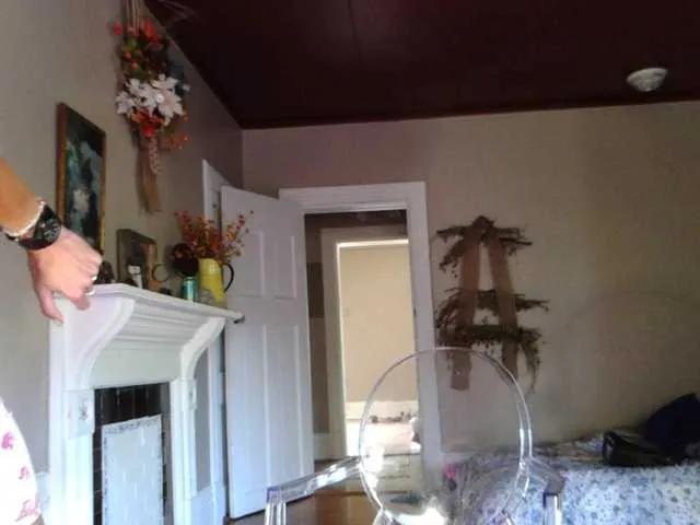 Offline mylfGlama on BongaCams