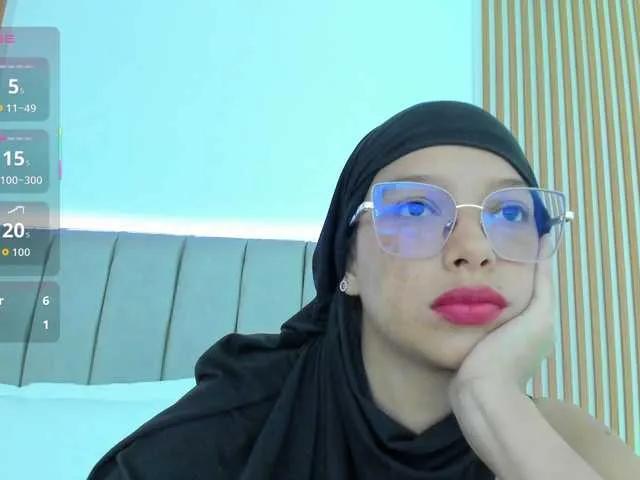 naishaa1 on BongaCams