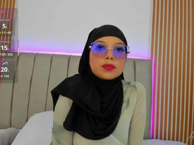 naishaa1 on BongaCams