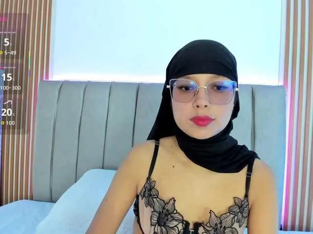 naishaa1 on BongaCams