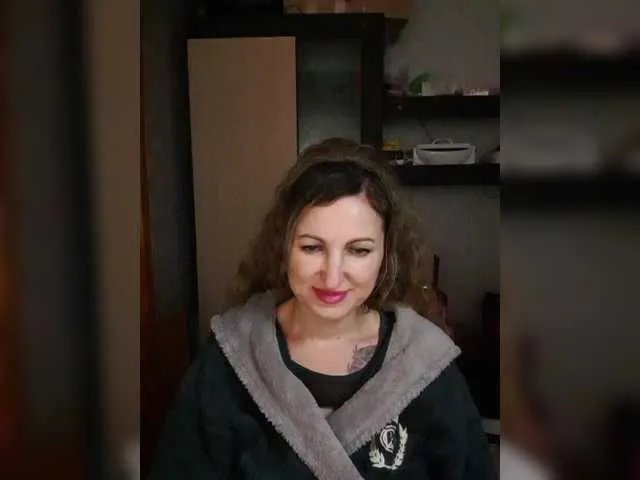Nushka1939 on BongaCams