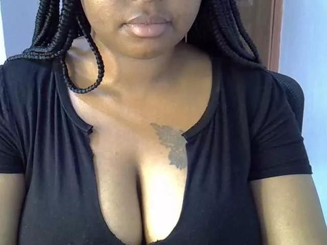 Offline Onlyyhazelbrown on BongaCams