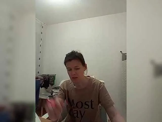 Offline P-A-N-I-K-A on BongaCams