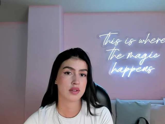 Freechat PaulinaSantos1 on BongaCams