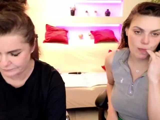 Freechat PenelopErica on BongaCams