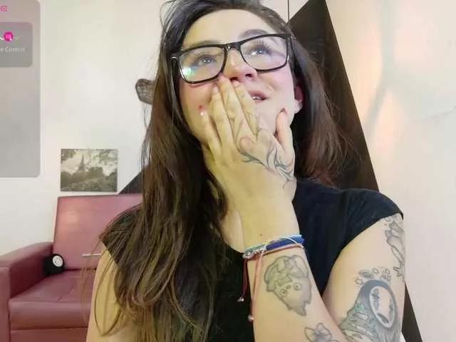 Offline Perla-Teen on BongaCams