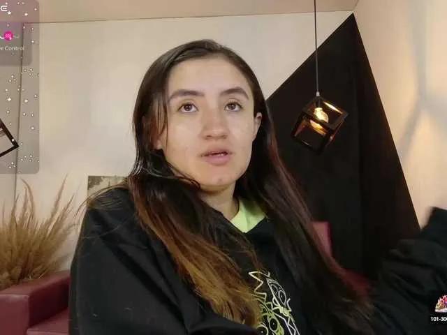 Offline Perla-Teen on BongaCams