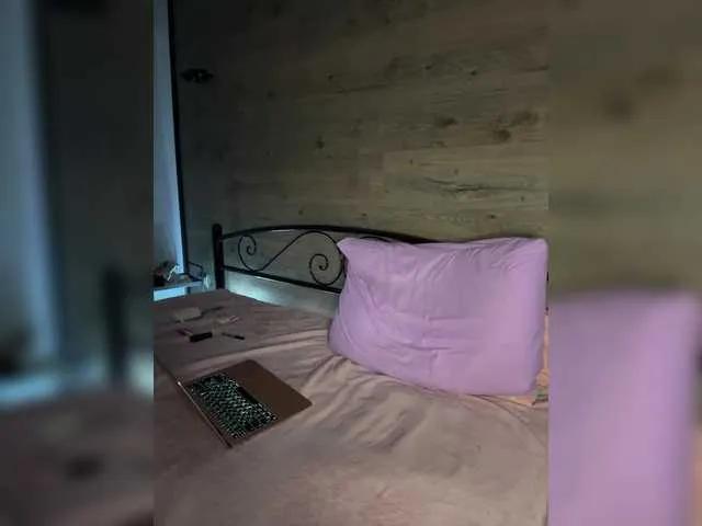 BongaCams Plennica is Freechat Plennica — ASK ME