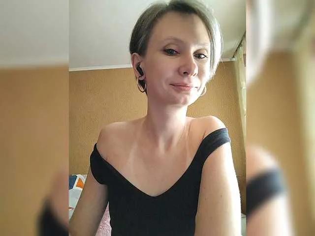 Freechat prettyKris on BongaCams