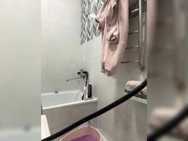 Offline puppy19 on BongaCams